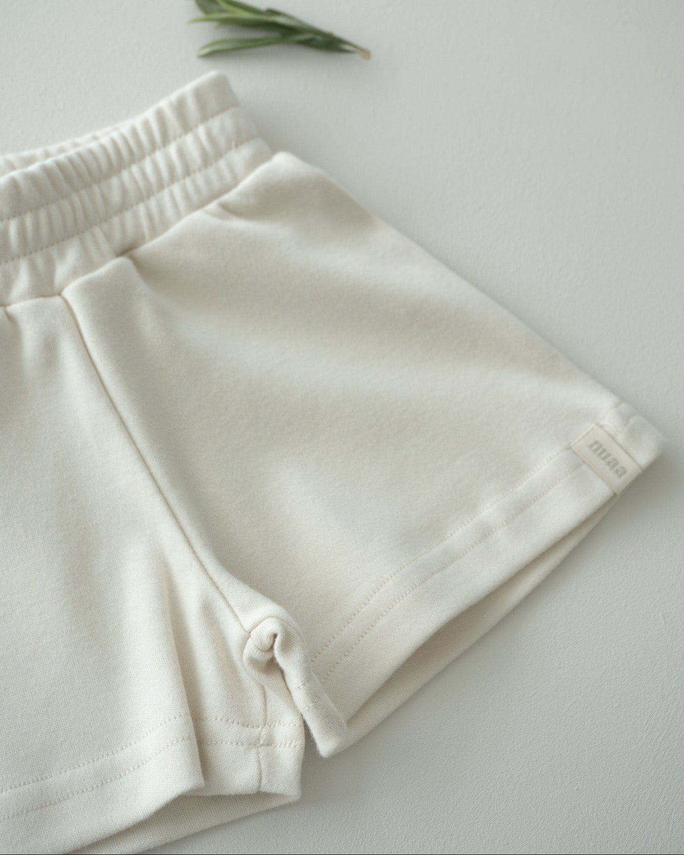 Relaxed Shorts Sand