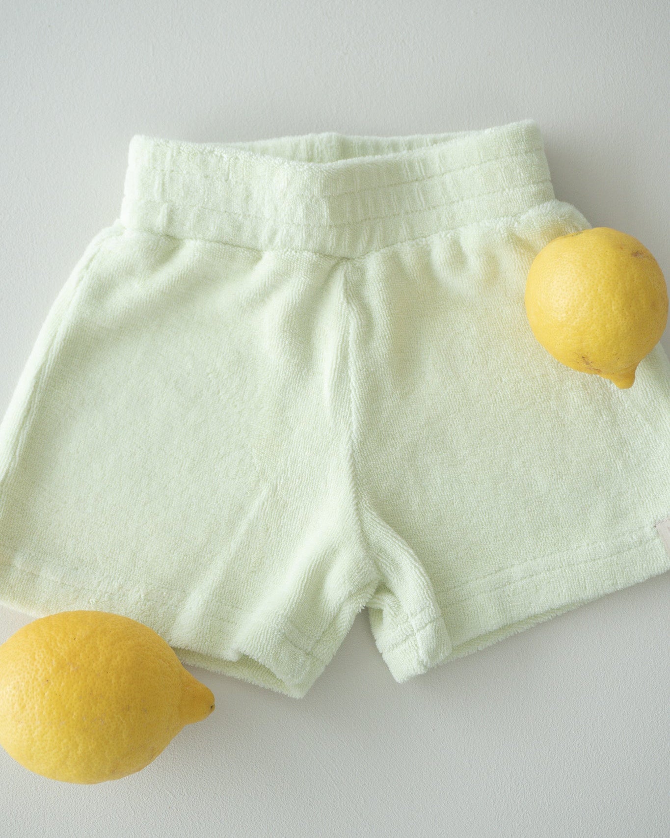 Relaxed frottee shorts Lime Cream