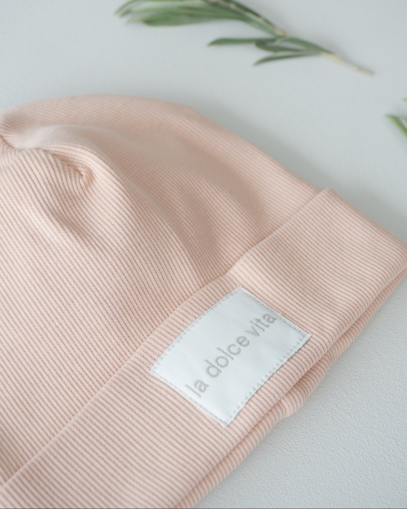 Dolce Vita Beanie Coral