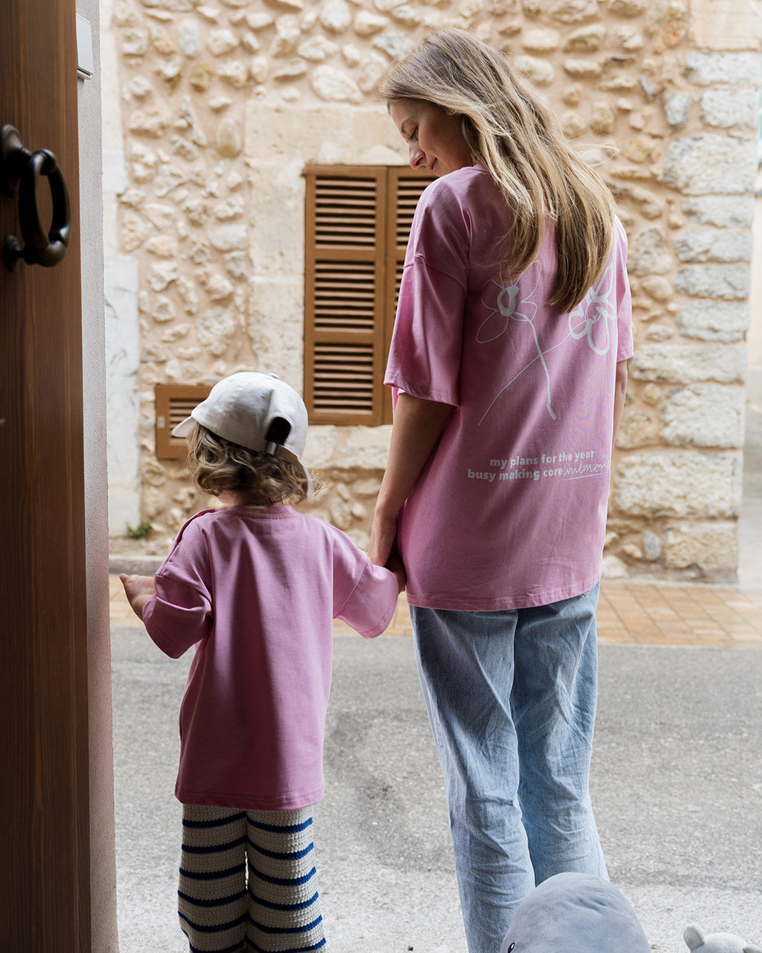 Pre-Loved: Mom Core Memories T-Shirt Pink