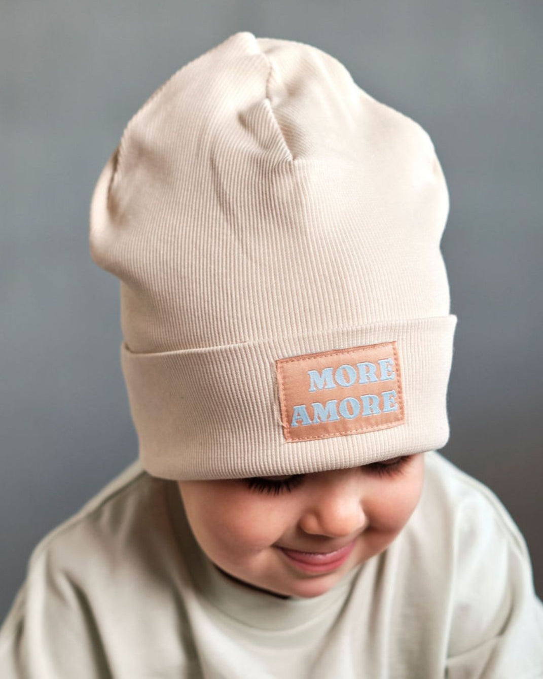 More Amore Beanie Oat