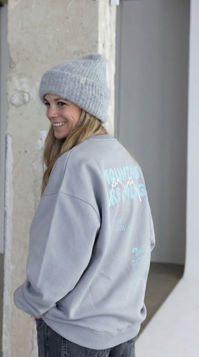 Woman Mountains are Calling Sweater Frost Grey