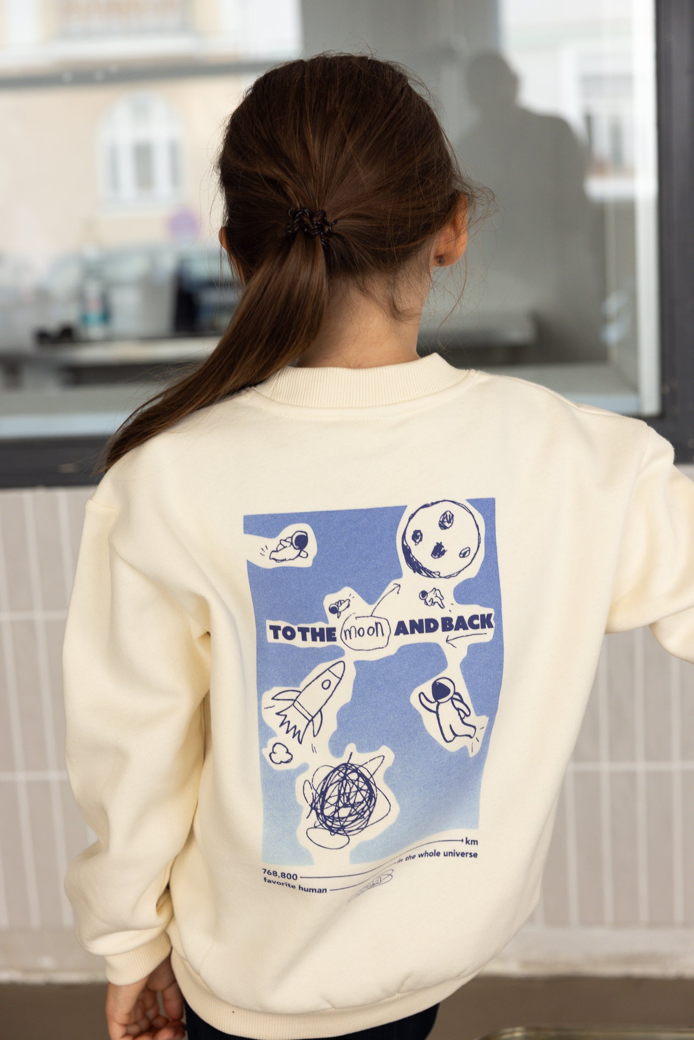 Kids To The Moon Sweater Sand