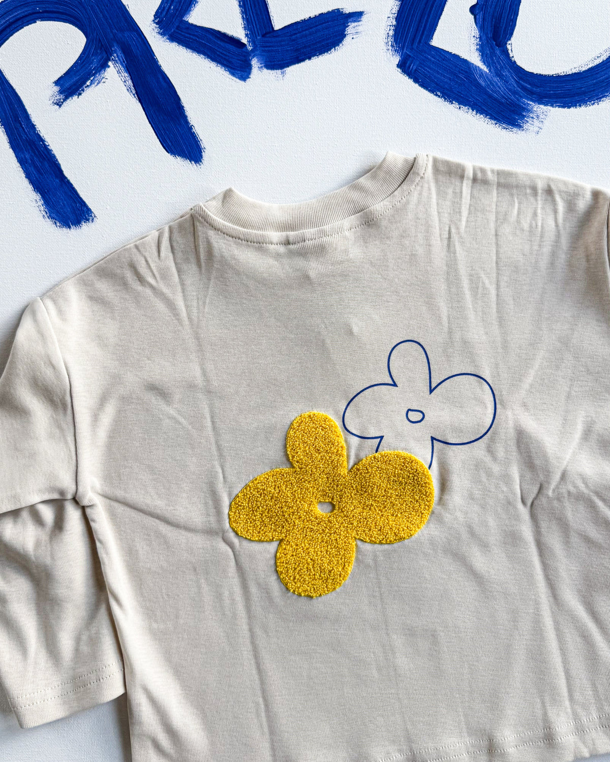 Pre-Loved: Flower Oversized Longsleeve Oat