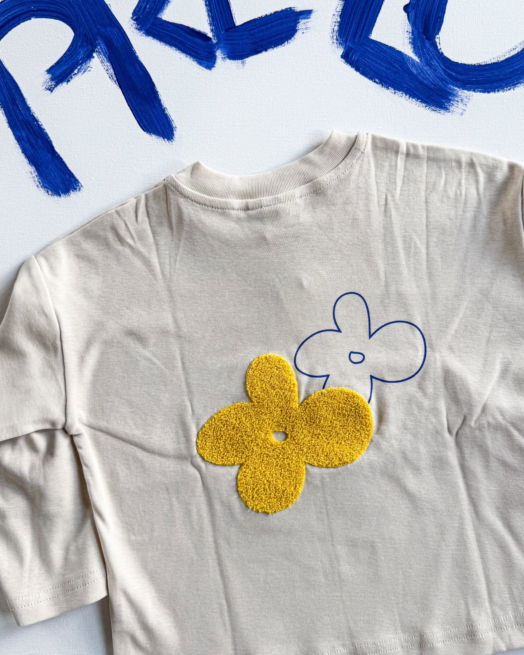 Pre-Loved: Flower Oversized Longsleeve Oat