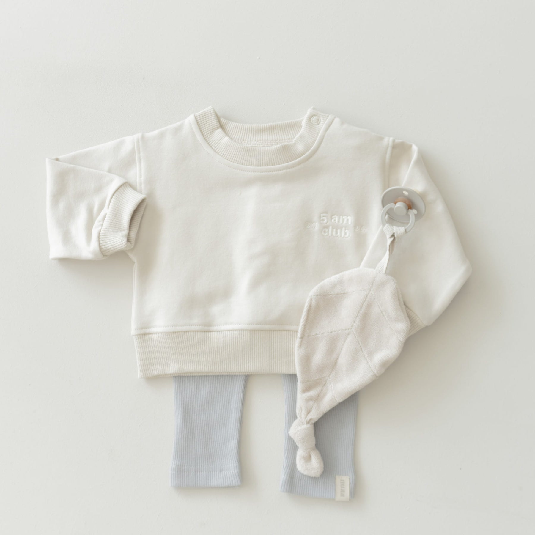 5 am Club Est. 2024 Sweater Oat