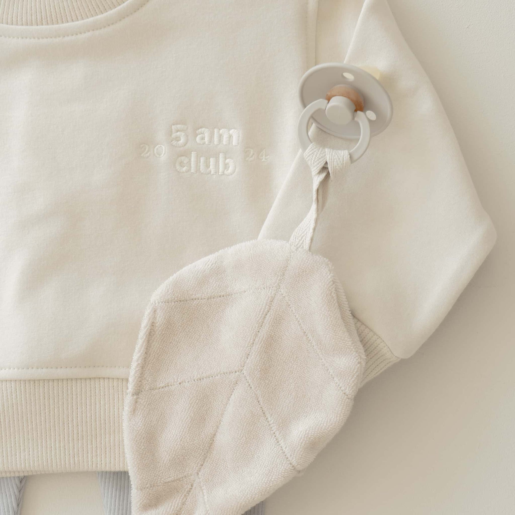 5 am Club Est. 2024 Sweater Oat