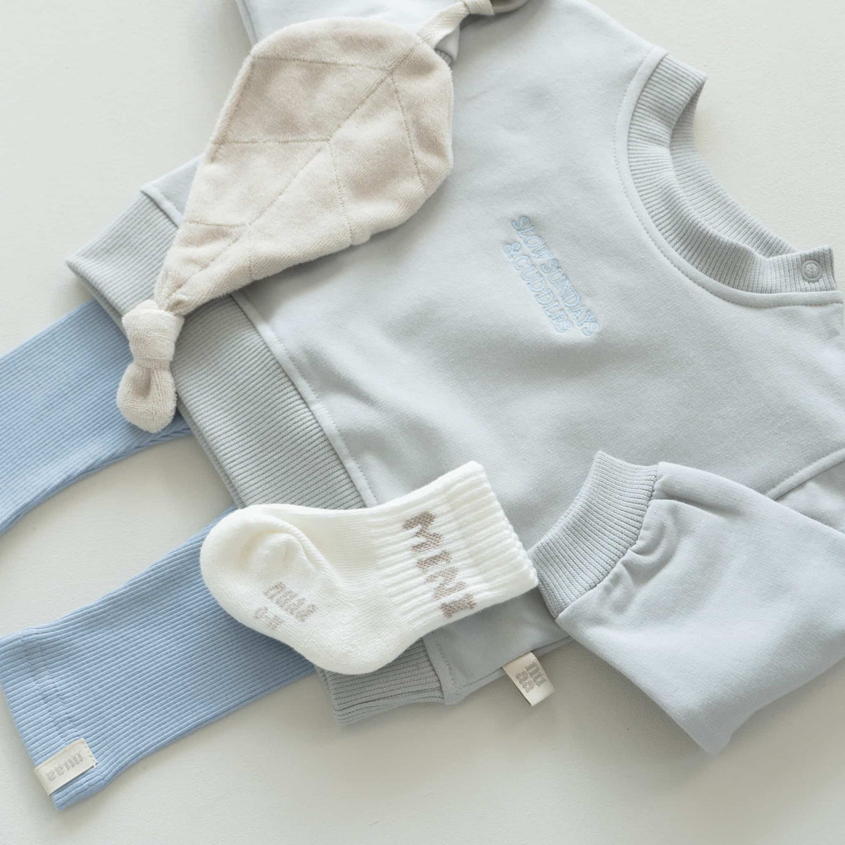 Slow Sundays & Cuddles Sweater Light Grey