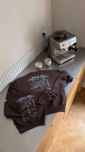 Men Hugs & Coffee Sweater Chocolate Brown