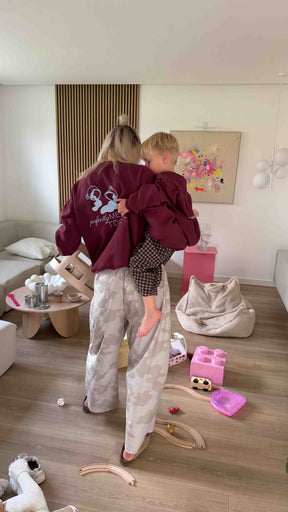nuaa Perfectly Messy Damen Sweater in Burgundy – Partnerlook, Ansicht 2