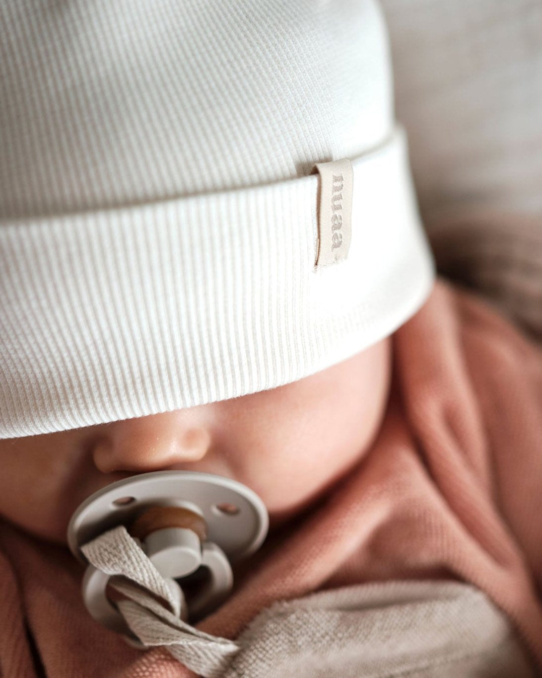 B-WARE Classic Beanie Off White