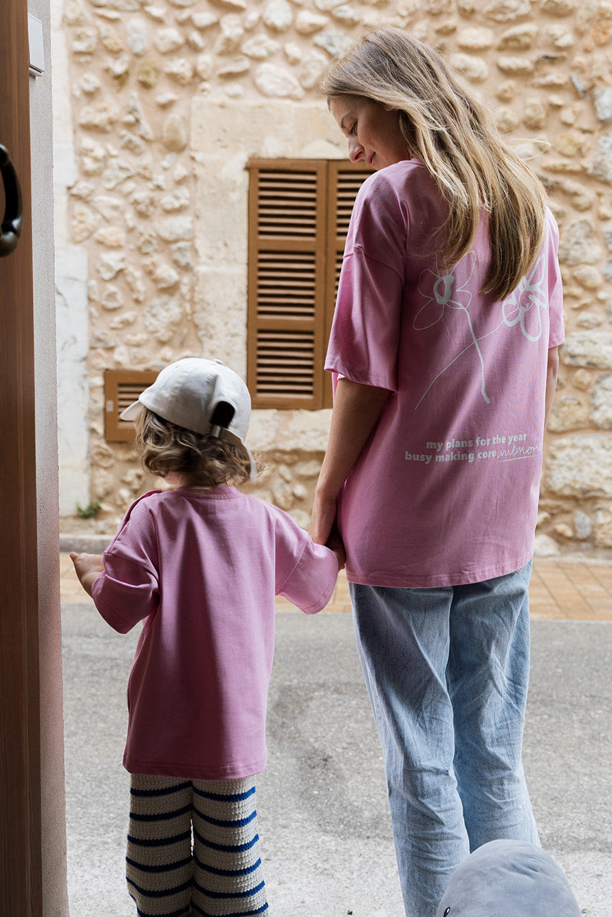 Mom Core Memories T-Shirt Pink