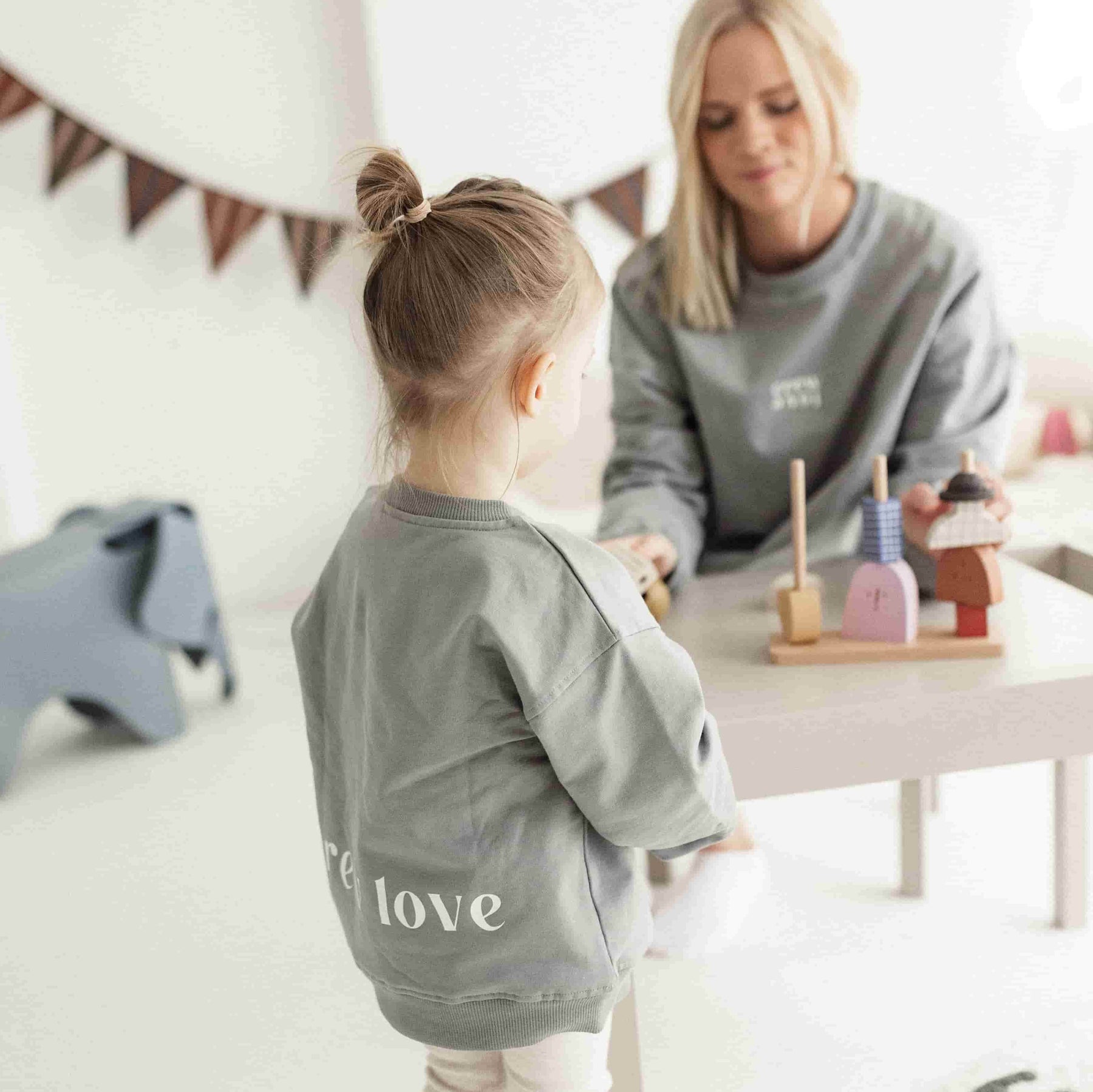 Mini Crew Love Sweater Granite